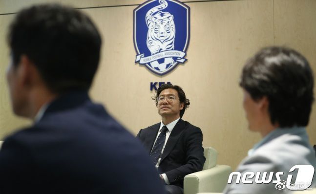 作为2018开年文艺大片，影片凭借强大的创作班底、吸睛的演员阵容，自开拍以来便吸引了无数影迷的注意，此番定档发布后纷纷引发影迷热烈呼应，终于得以在大银幕上一探究竟